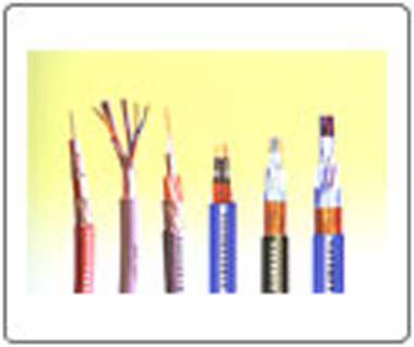 电子计算机用信号电缆